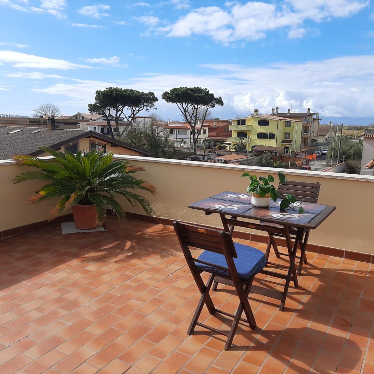 La Terrazza Sul Faro Fiumicino Exterior foto